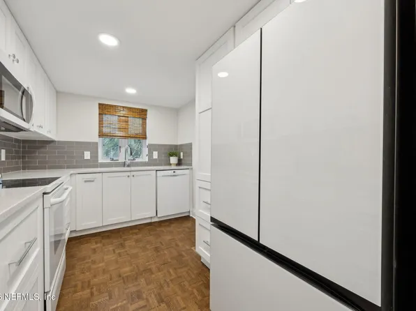 2912 ST JOHNS Avenue #17, Jacksonville, FL 32205