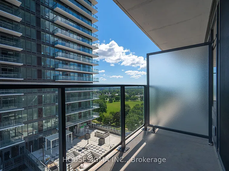 4010 Eglinton Ave W #1105 — Photo 11