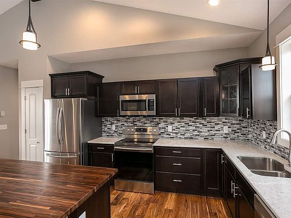 5th image of 5260 Eaglehurst Dr