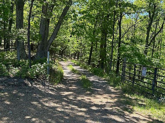 2nd image of S South Timber Ridge Rd