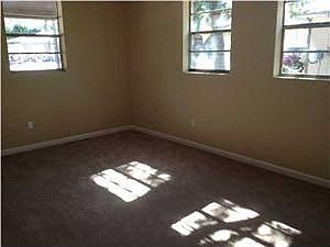 2nd image of 19 Caswell Cir