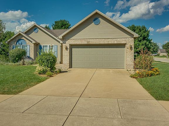 5th image of 4101 Cherry Pointe Dr