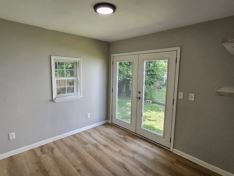 314 Marshall Dr — Photo 18