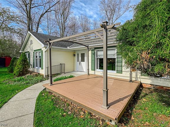 3rd image of 8873 Cooley Rd