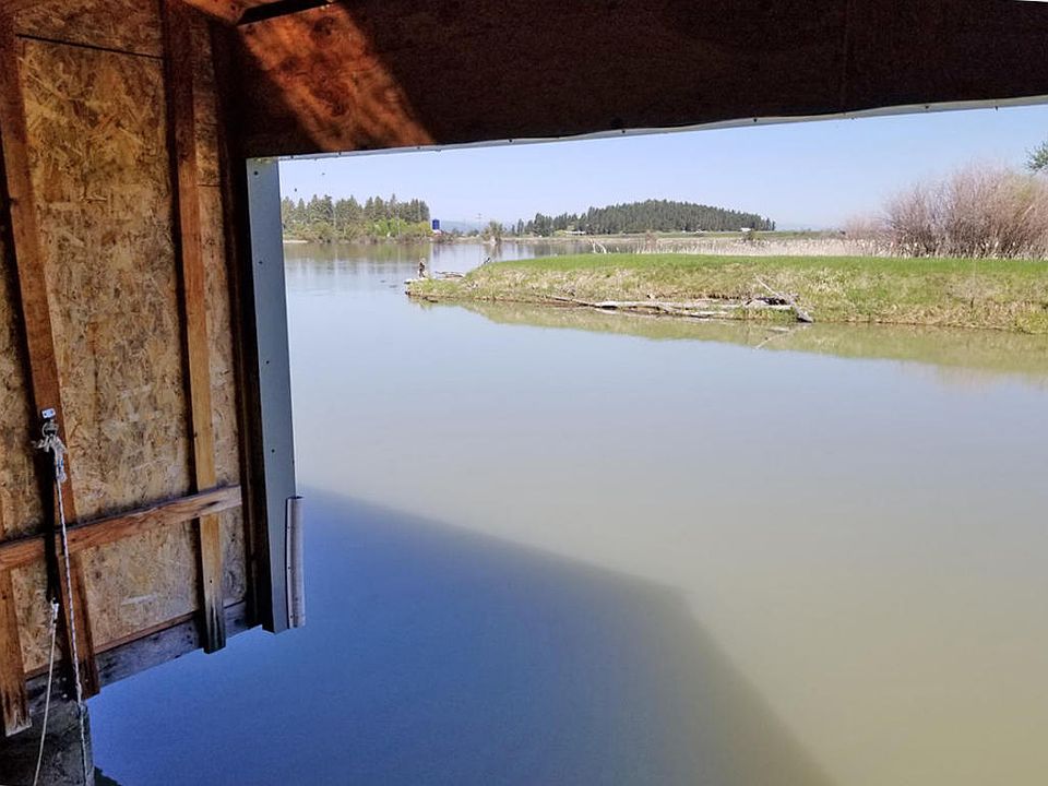 2nd image of Hanging Rock Dr