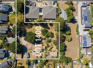 1402 Thompson Ave, Santa Cruz, CA 95062