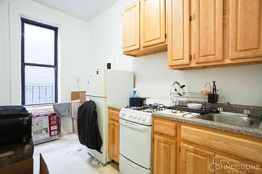 Rented by City Connections Realty