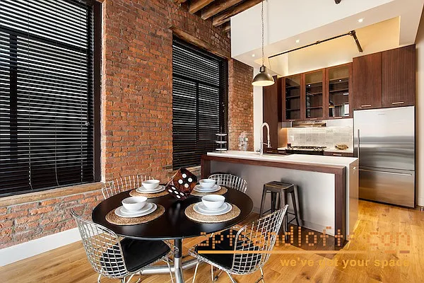 Rented by aptsandlofts.com | media 12