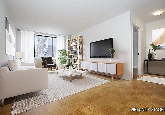 2nd image of 460 W 20th St APT 7E