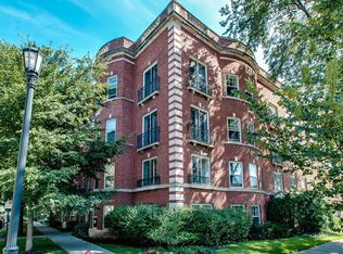 238 Lee St APT 1, Evanston, IL