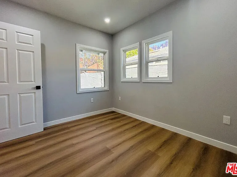 14726 Friar St — Photo 11