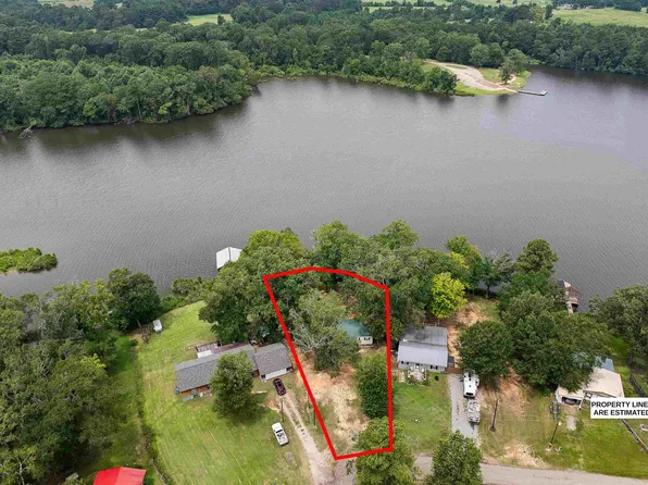 528 County Road 198, Gary, TX 75643