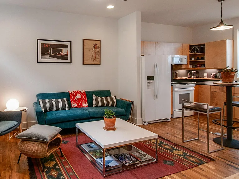 2513 White Ave #2 — Photo 7