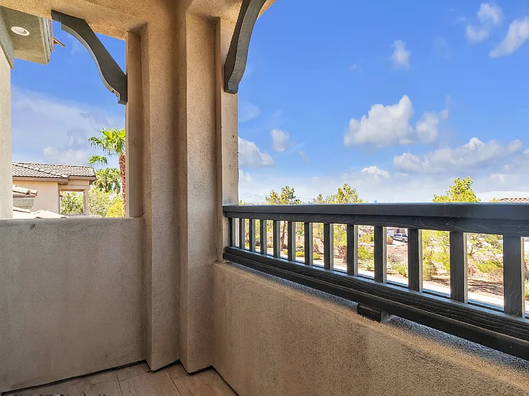 1455 Foothills Village Dr — Photo 52