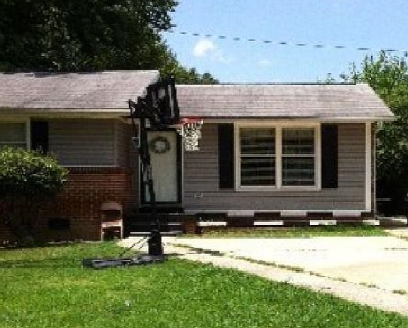 1st image of 718 Abington Dr