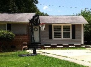 718 Abington Dr, Greensboro, NC 27401
