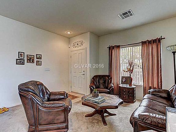 3rd image of 1213 Echo Beach Ave