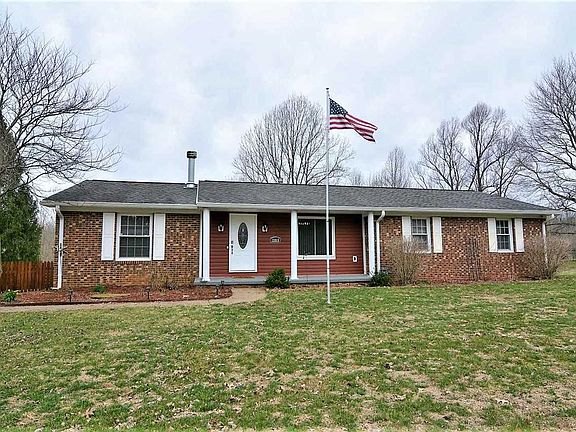 2nd image of 13818 Browning Rd