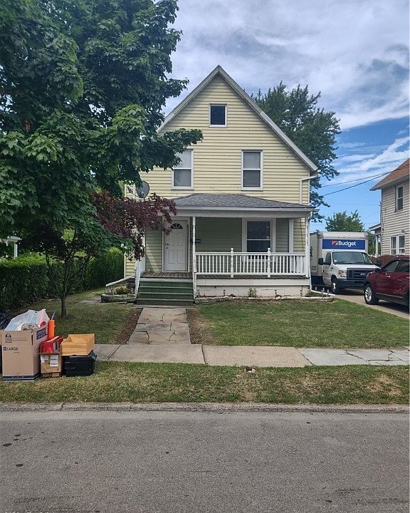 1st image of 2396 Apple Ave