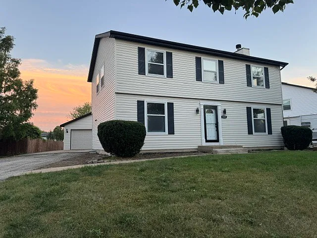 4 bed, 1886 sqft, $4,000 — Photo 4