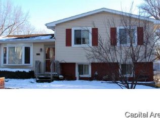 618 32nd Ave W, Milan, IL 61264