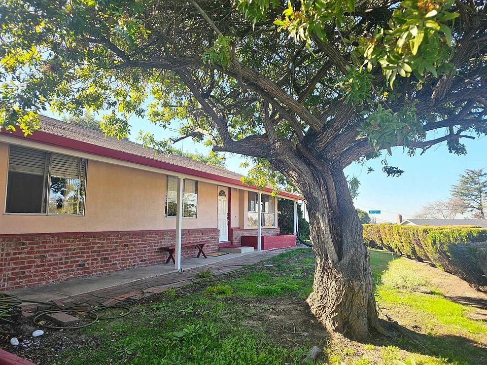 1st image of 515 Davenport Dr