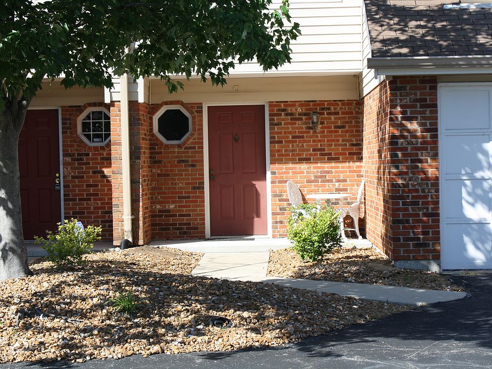 1st image of 3606 Candlewyck Club Dr APT C