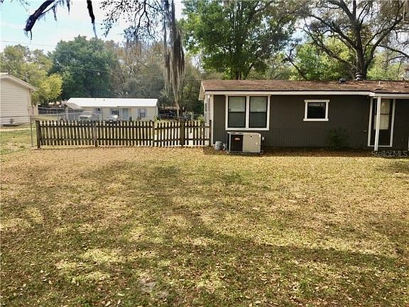 4th image of 11575 SE 129th Pl