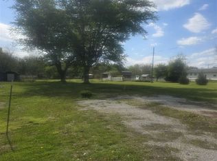 111 N High Ave, Oxford, IA 52322