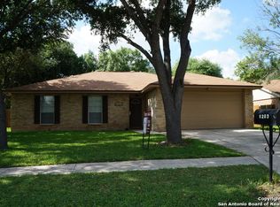 8203 Bobtail St, San Antonio, TX 78250
