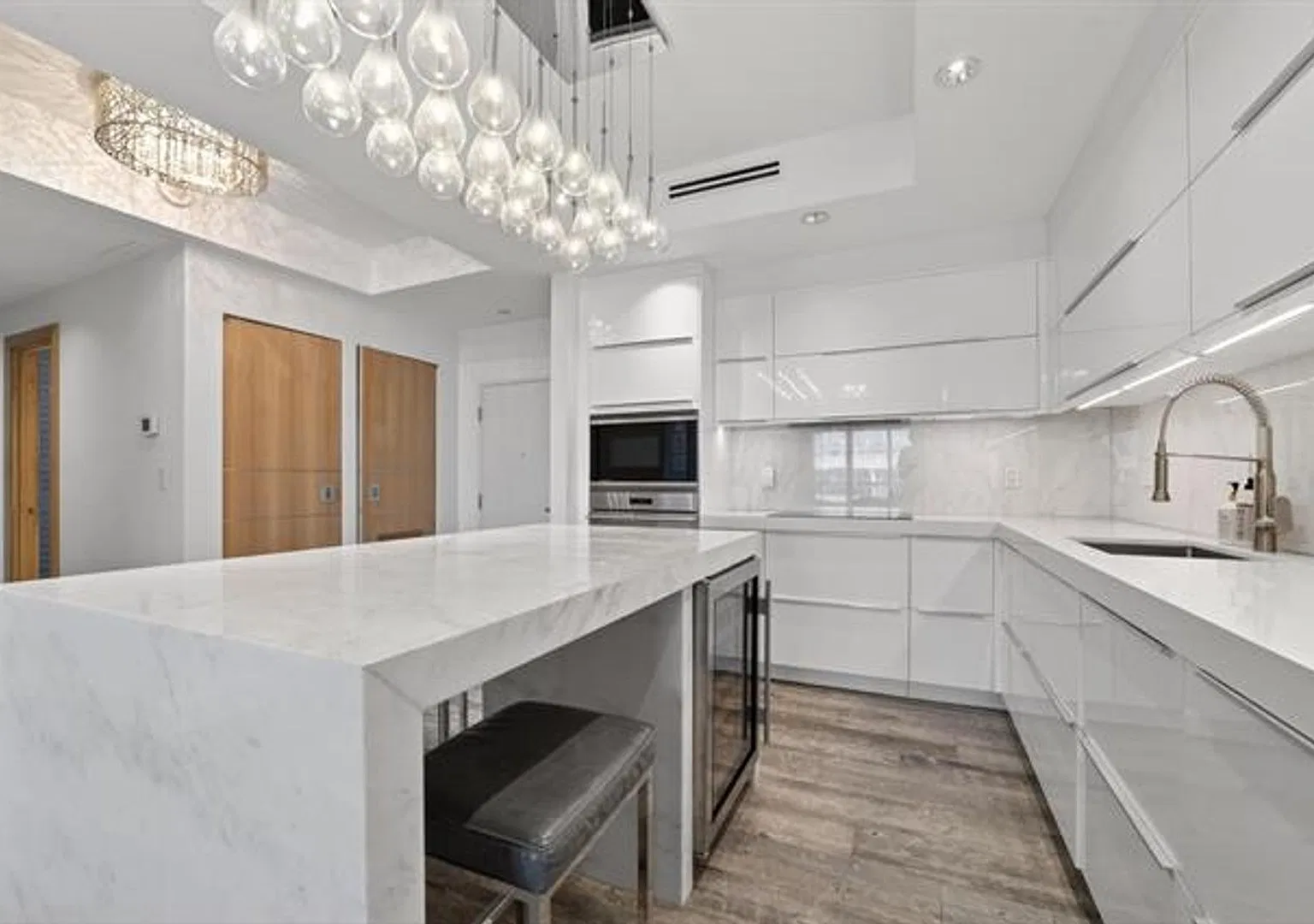 2301 Collins Ave cu-Ph14, Miami Beach, FL 33139 — Photo 1
