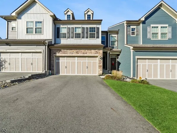 42 Dahlia Dr, Warren Twp., NJ 07059