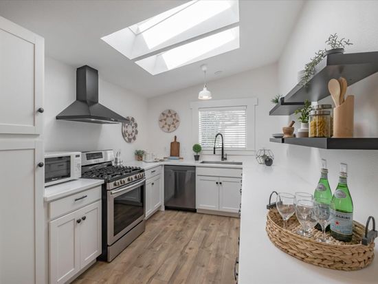 999 Old San Jose Rd SPC 86, Soquel, CA 95073