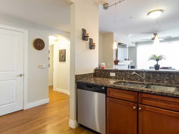 9039 E Panorama Cir Unit 408, Englewood, CO 80112
