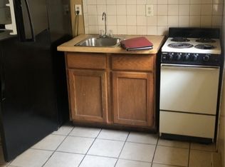 410 W Freeman St #2, Carbondale, IL 62901