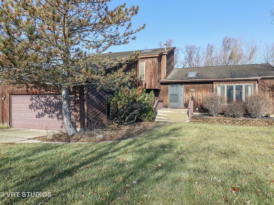 1st image of 2944 Autumn Dr