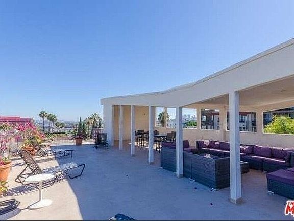 Roof top Patio