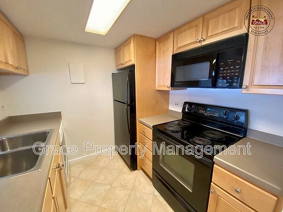 4th image of 400 S Lafayette St APT 303