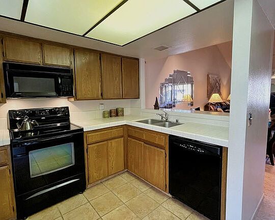5th image of 47395 Monroe St APT 170