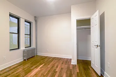 Rented by Hillel Realty Group