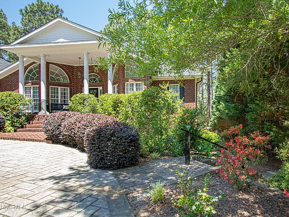 2nd image of 31 Juniper Creek Boulevard