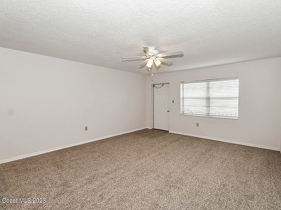 5th image of 190 E Olmstead Dr #28