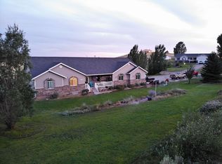 1024 E Butte Rd, Menan, ID 83434