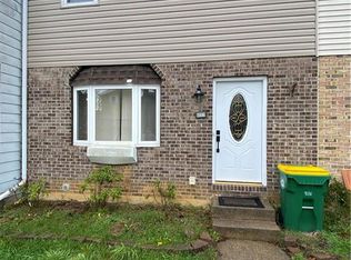 5667 Wedge Ln, Allentown, PA 18106