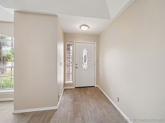 4th image of 7502 S 91st East Ave