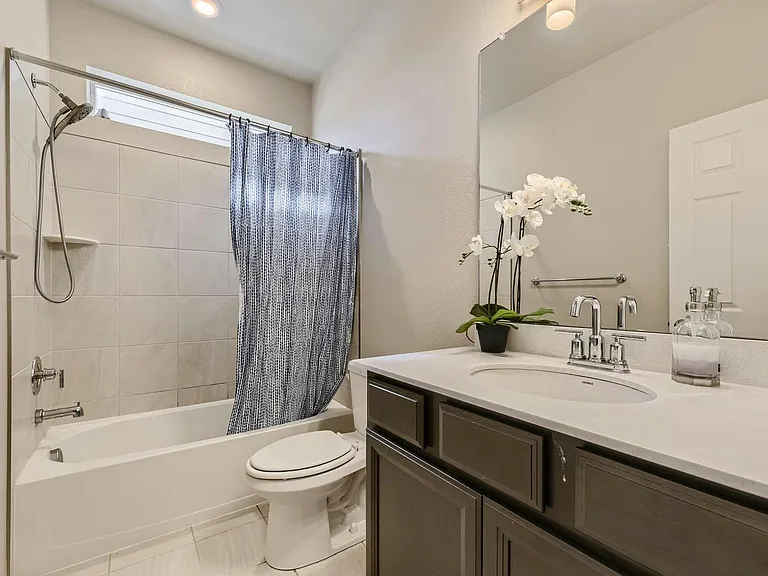 13528 Tree Sparrow Ln — Photo 17