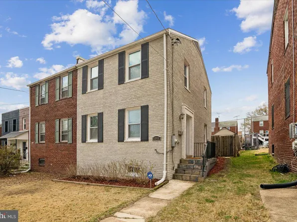5046 12th St NE, Washington, DC 20017