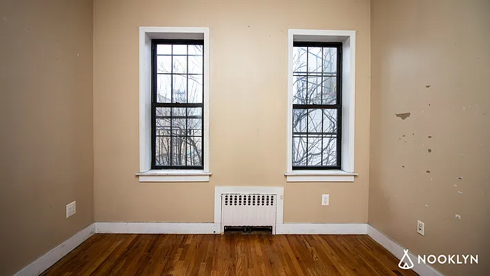 Rented by Nooklyn NYC LLC | media 29