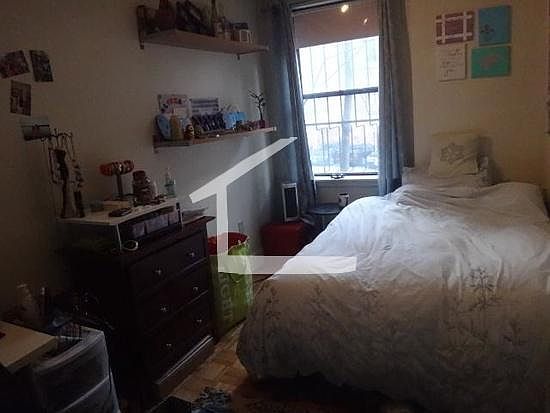2nd image of 616 Columbus Ave APT 1L