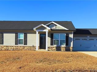 1208 Piper Ct, Hope Mills, NC 28348